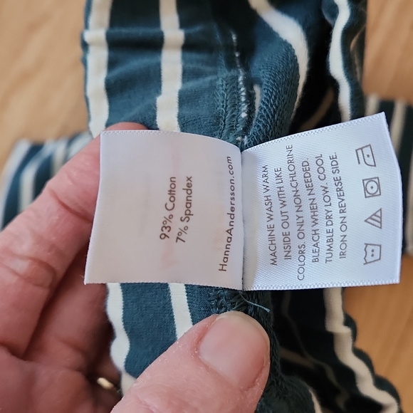 Hanna Andersson winter weight leggings 120cm/6-7 green/white stripe - Picture 4 of 4